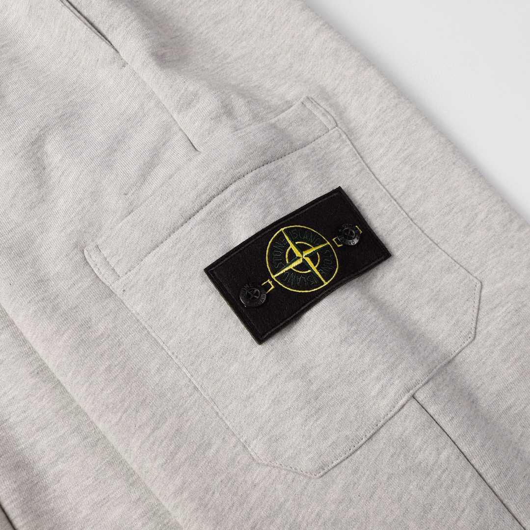 Conjunto Stone Island Gris Blanco Cremoso Punto Negro