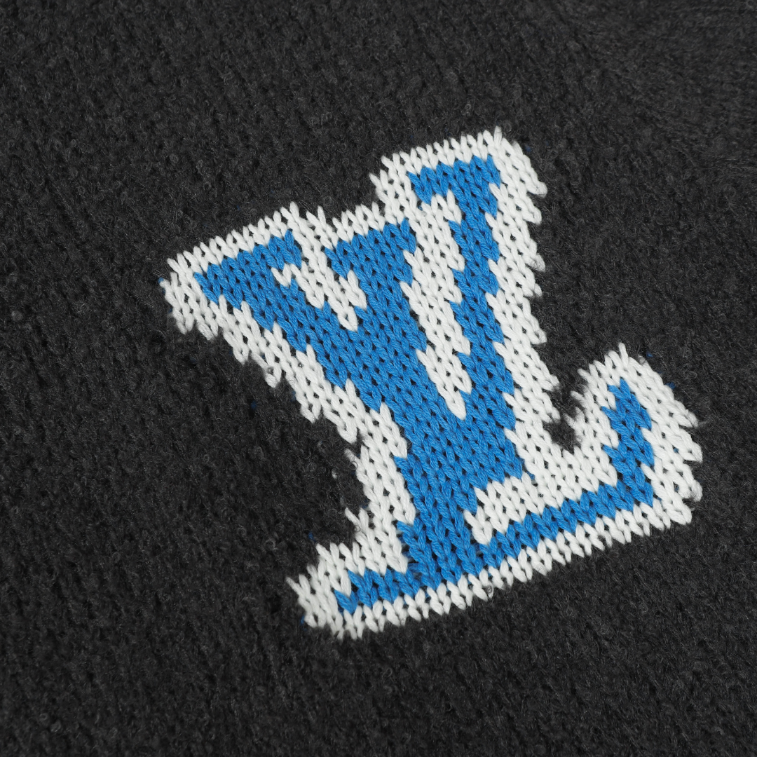 Monogram Sweater Azul Y2K