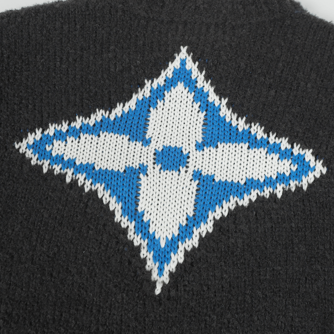 Monogram Sweater Azul Y2K