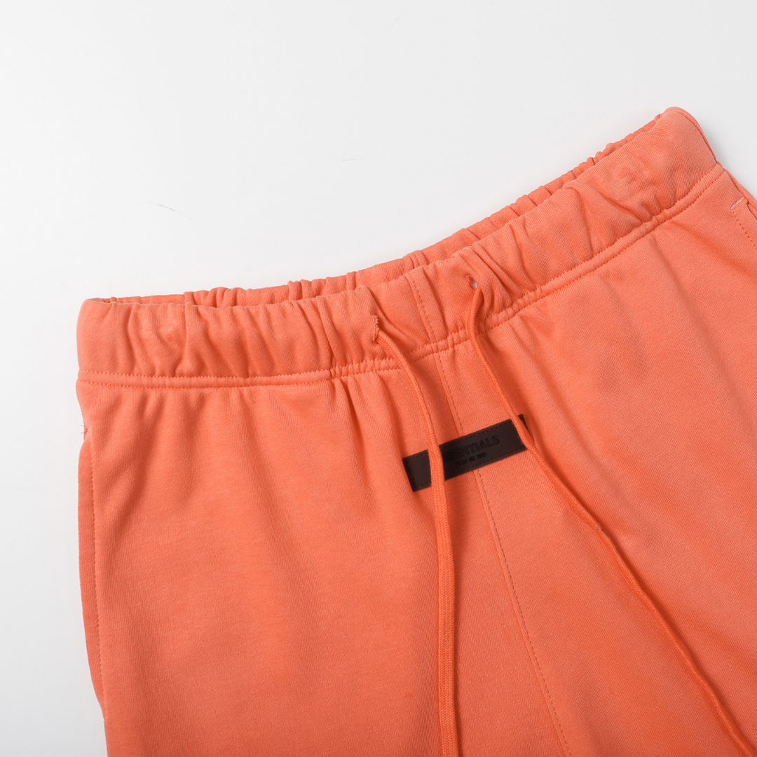 Essentials Shorts Blanco Camo Verde