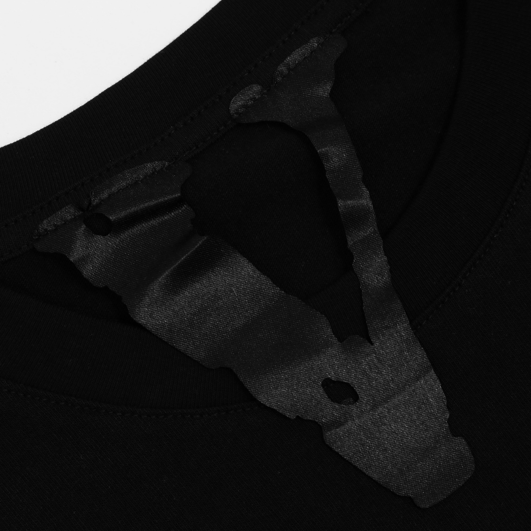 Vlone Black V Panther T-shirt · Vlone · Nova Neta
