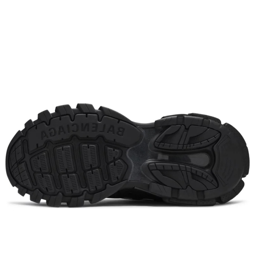 Nike Track 3.0 Black White