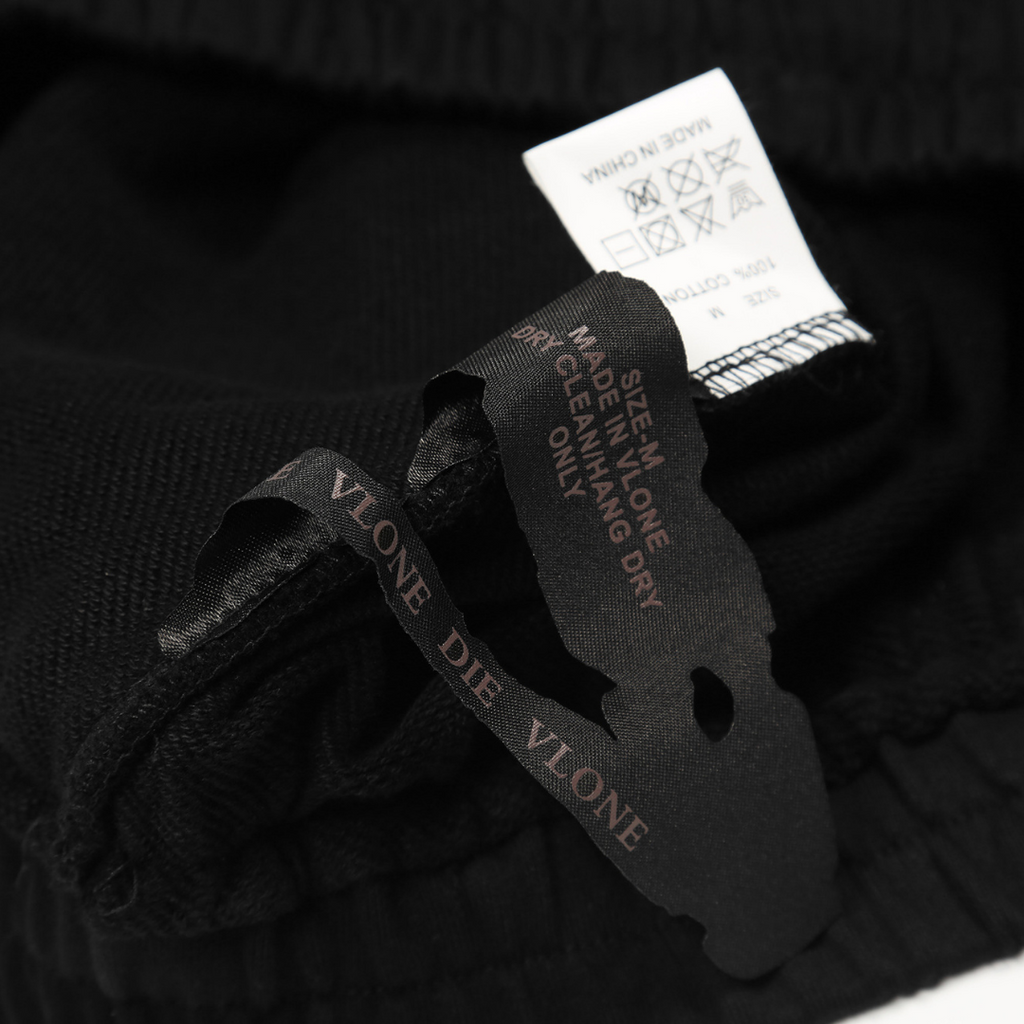 Vlone Creature Shorts · Vlone · Nova Neta