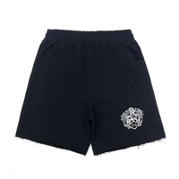 CB Monogram Shorts Negro Logo Blanco