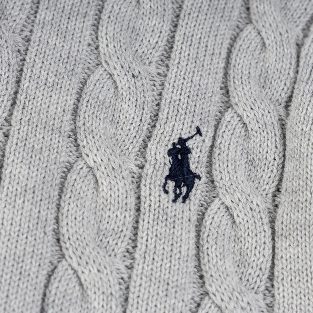 Polo Half Zip Sweater · Nova Neta · Nova Neta
