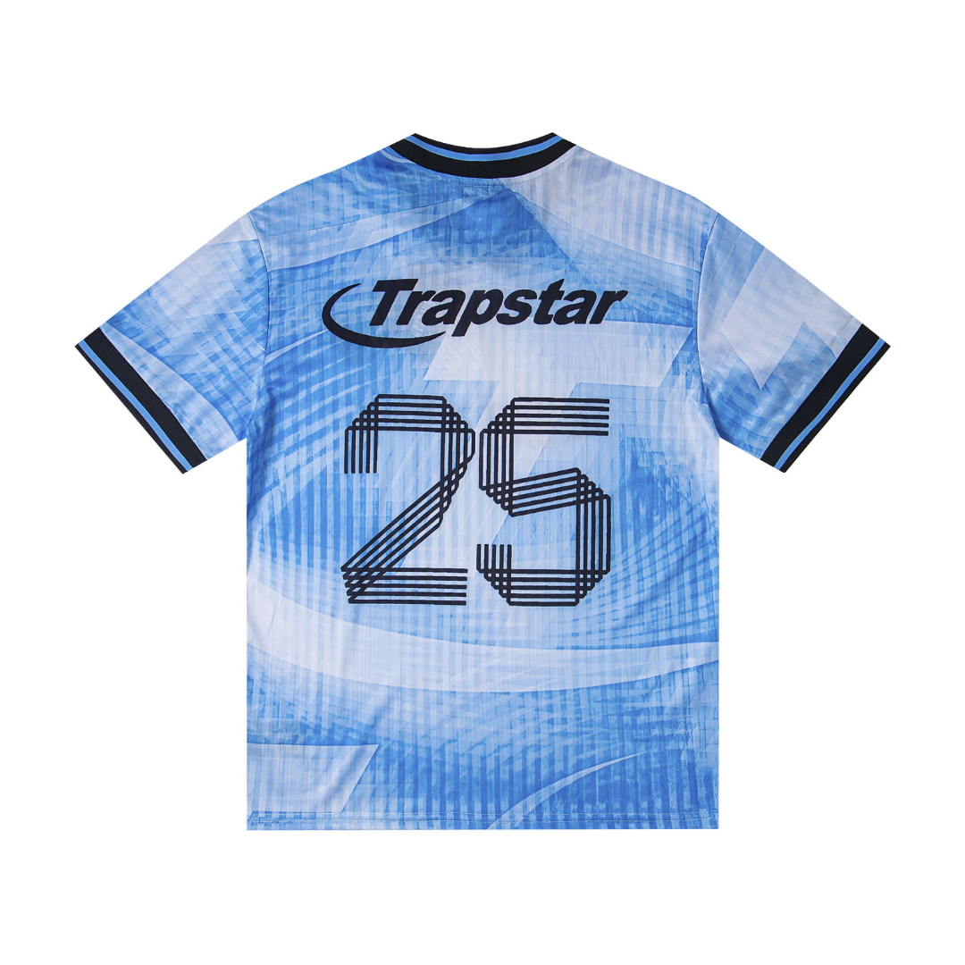 Decoded Football T-shirt · Trapstar · Nova Neta