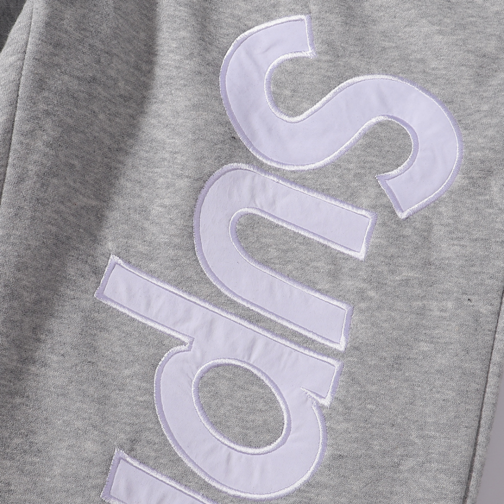 Supreme Tracksuit · Supreme · Nova Neta