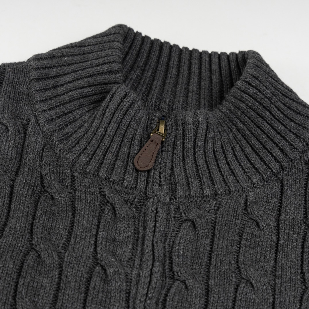 Polo Full Zip Sweater · Nova Neta · Nova Neta