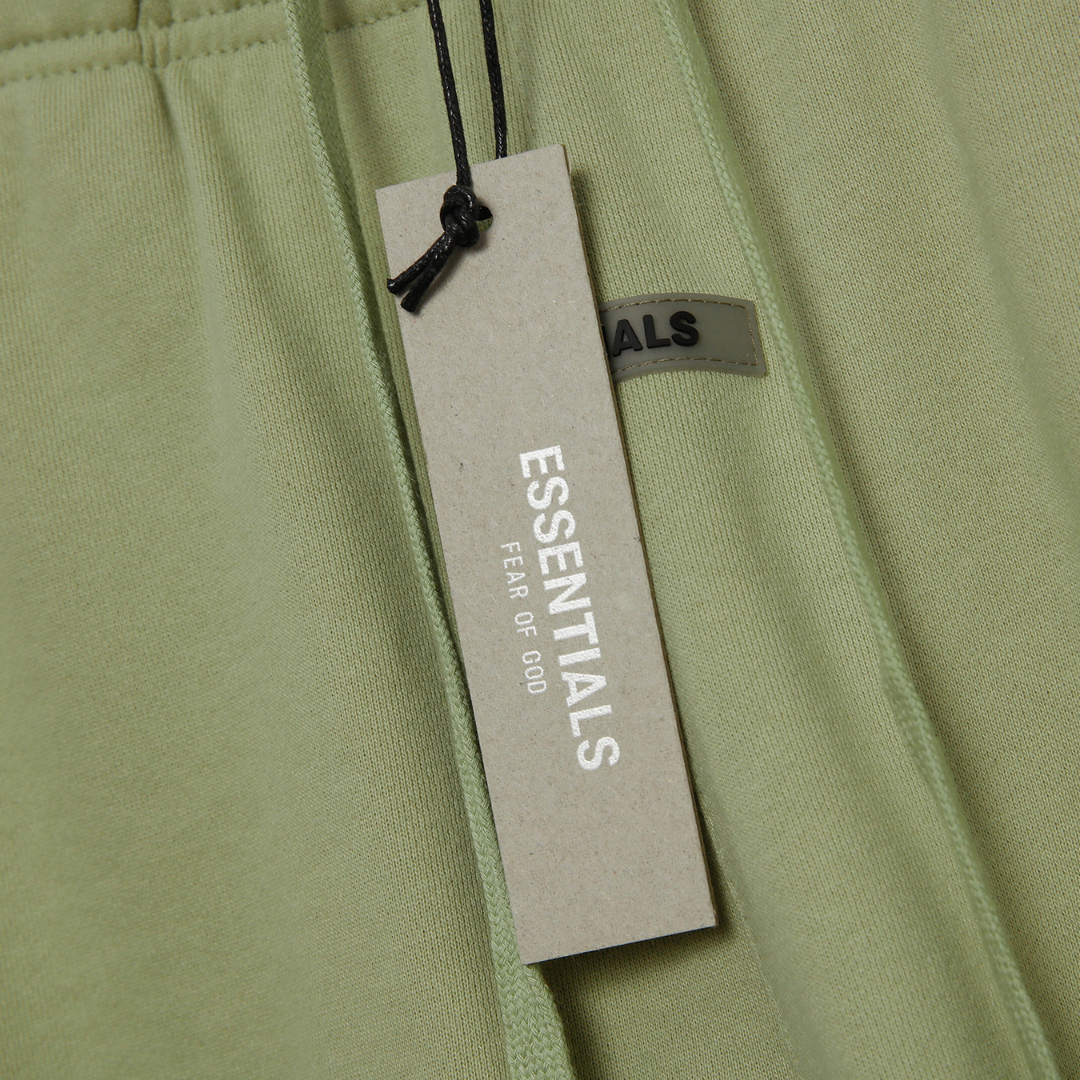 Essentials Shorts Camo Verde