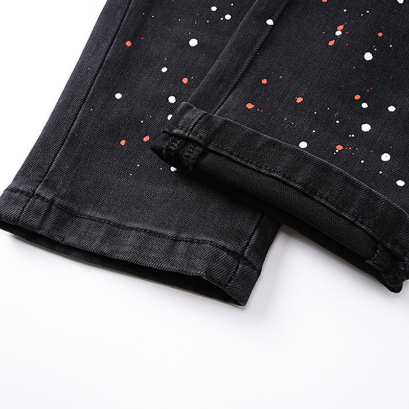 Amr Staggered Logo Jeans