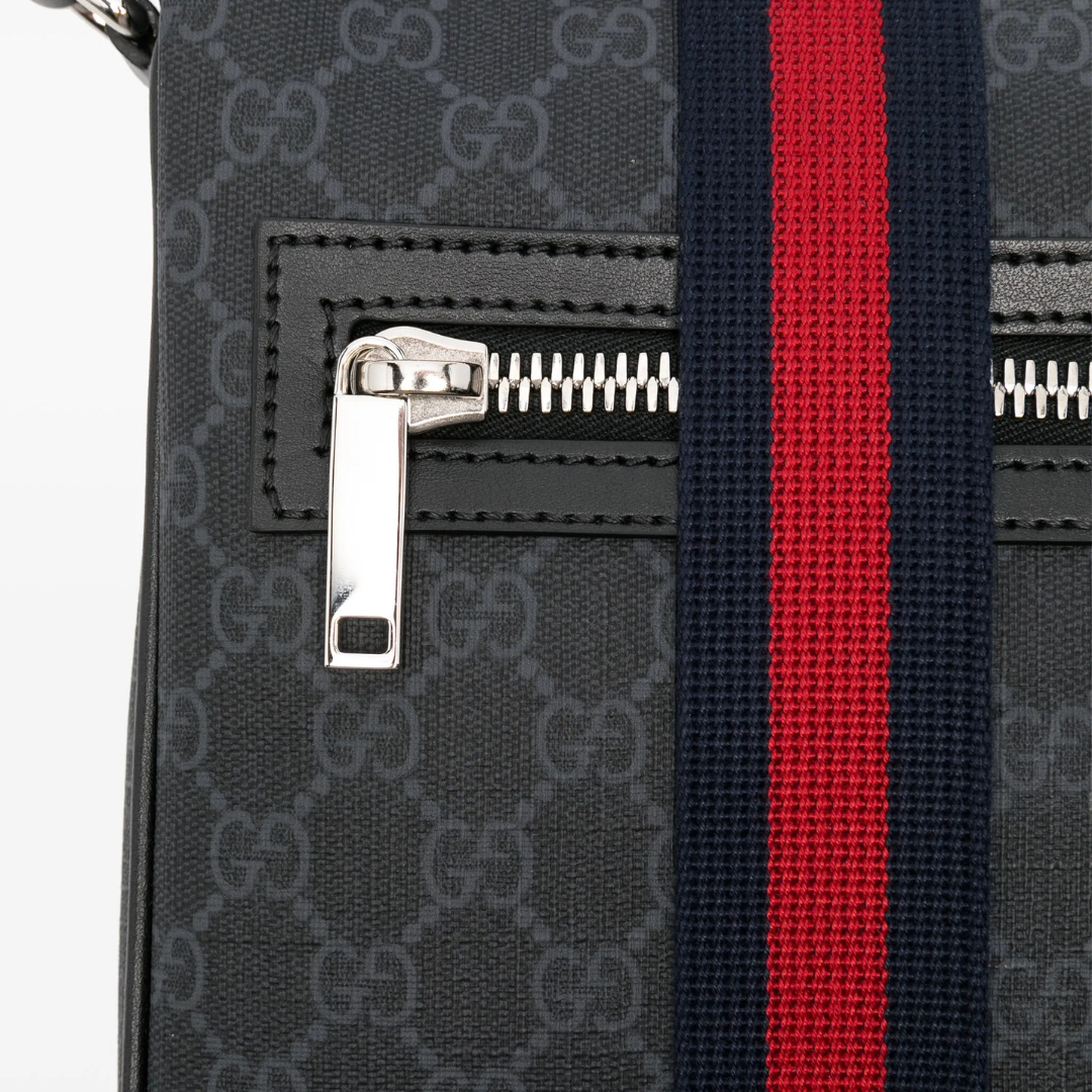 Messenger Bag Negro Monograma