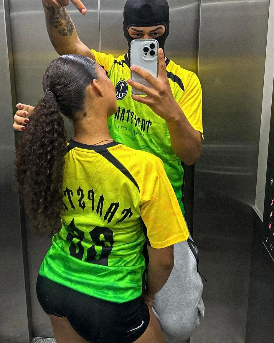 Irongate Gradient Yellow Green T-shirt · Trapstar · Nova Neta