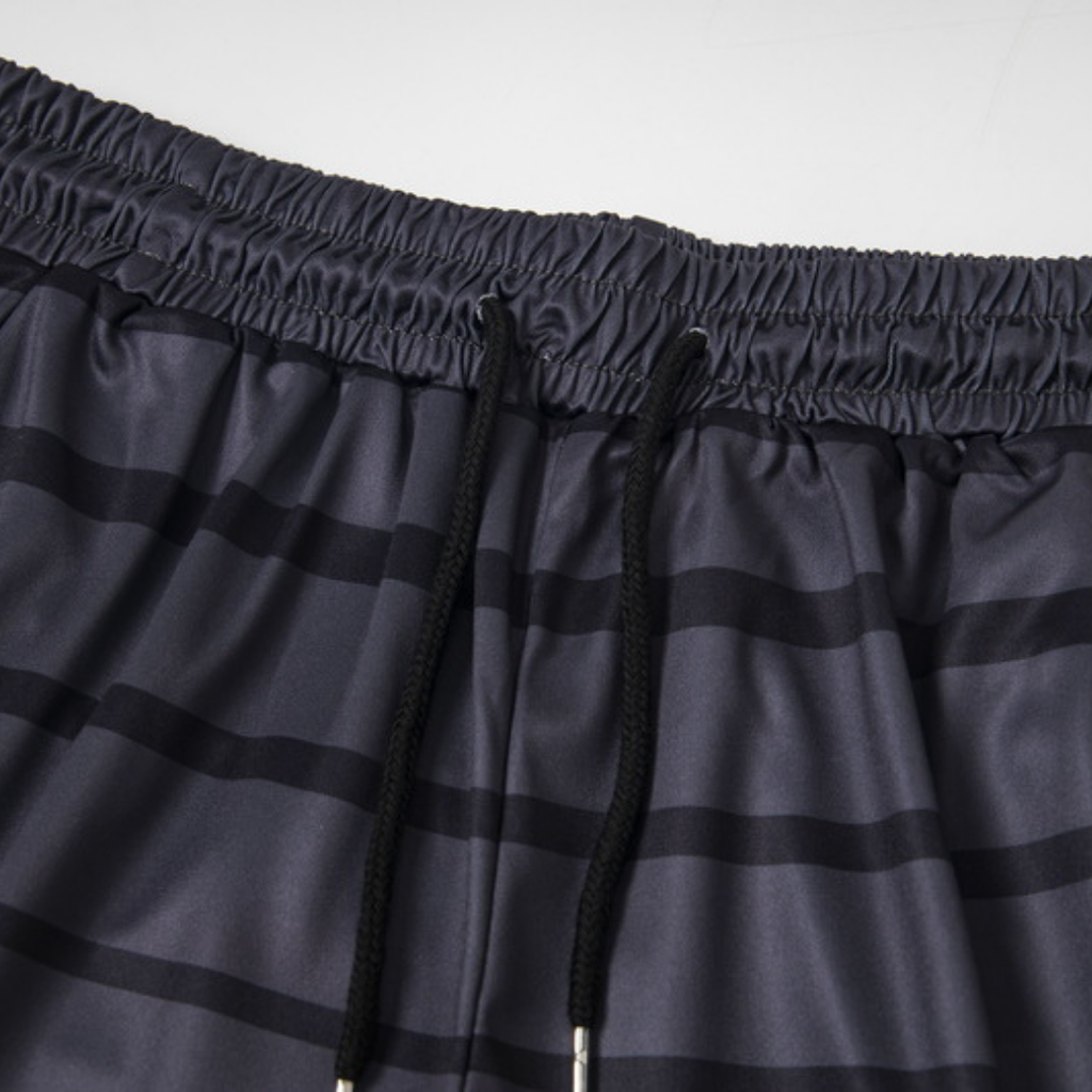 Decoded T Gradient Short Set · Trapstar · Nova Neta