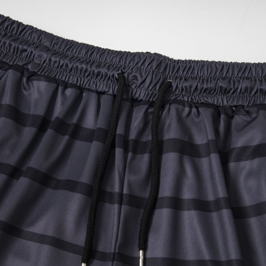 Decoded T Gradient Short Set · Trapstar · Nova Neta