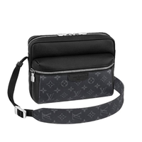 Messenger Bag Monograma Negro 5
