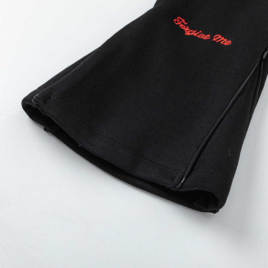 Syna Black Red Tracksuit · Syna World · Nova Neta