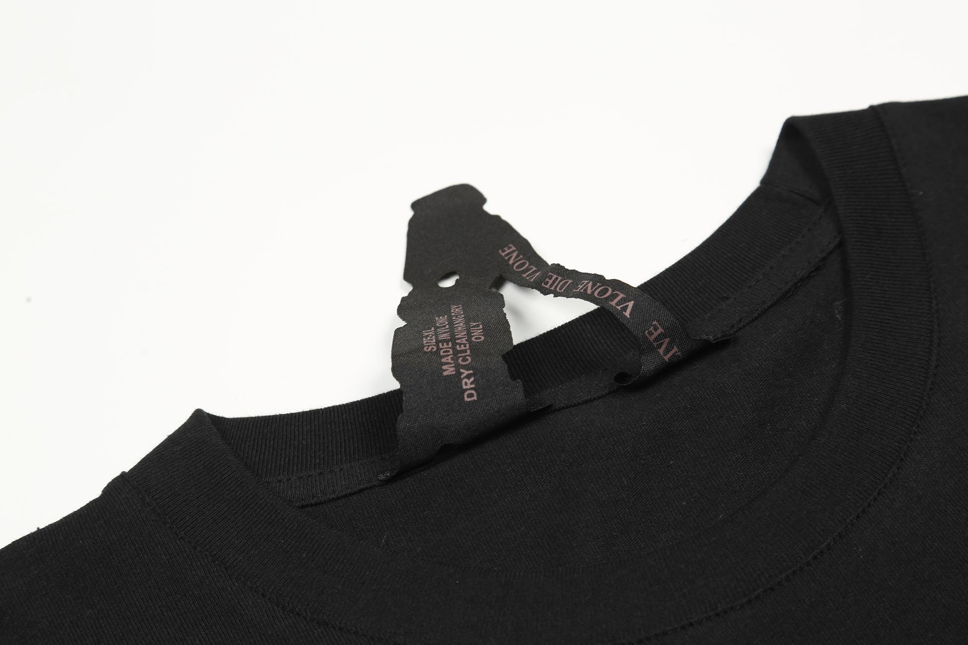 Vlone Lover T-shirt · Vlone · Nova Neta