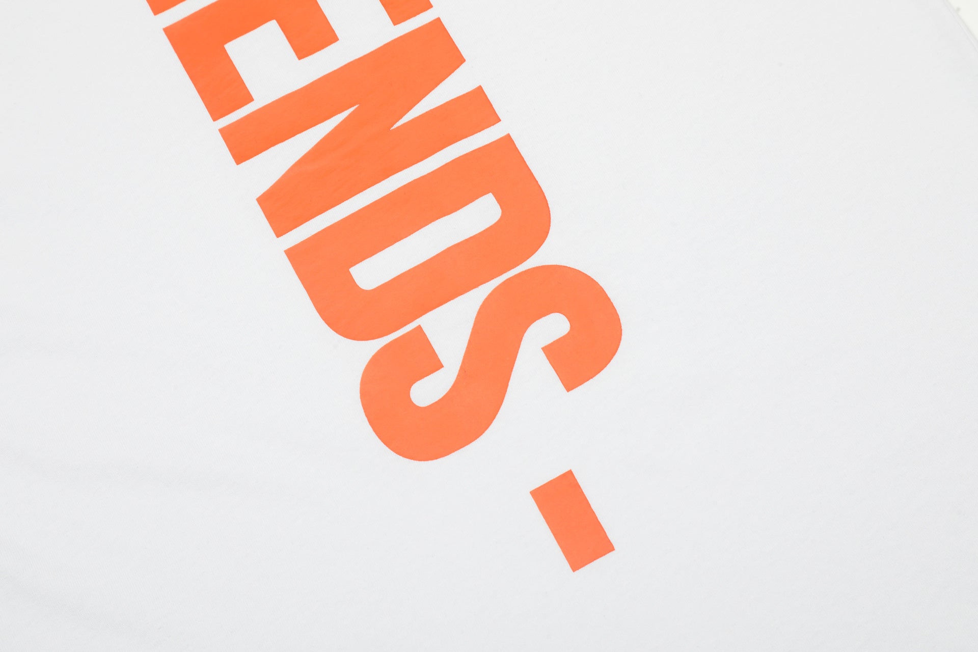 Vlone Friends T-shirt · Vlone · Nova Neta